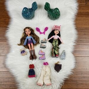 Bratz vintage 2001 anniversary dolls bundle of 2